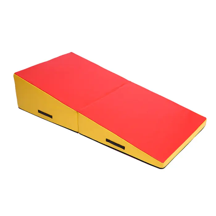 Сгъваема триъгълна постелка