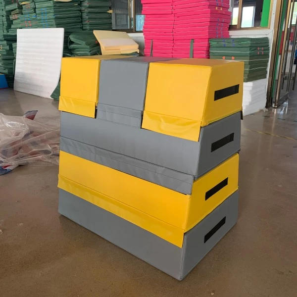 Four Section Stacking Mat